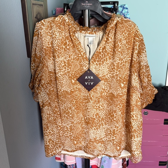 Ava & Viv Tops - ☀️= 2/$13 NWT Ava & Viv Women's Leopard Print Mustard Color Short Sleeve Blouse